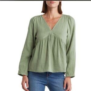Madewell Green V-Neck Blouse size S